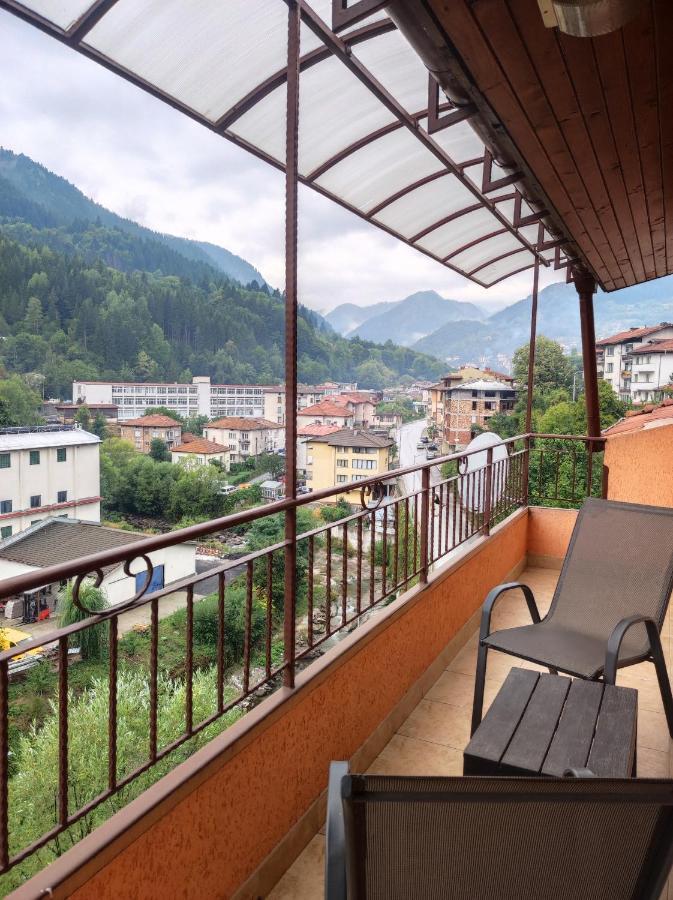 Апартамент Родопи Smolyan Buitenkant foto